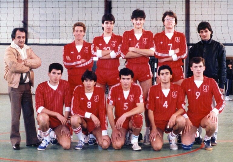 ΕΦΗΒΟΙ 1986-1987