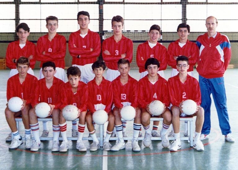ΠΑΙΔΕΣ 1988-1989